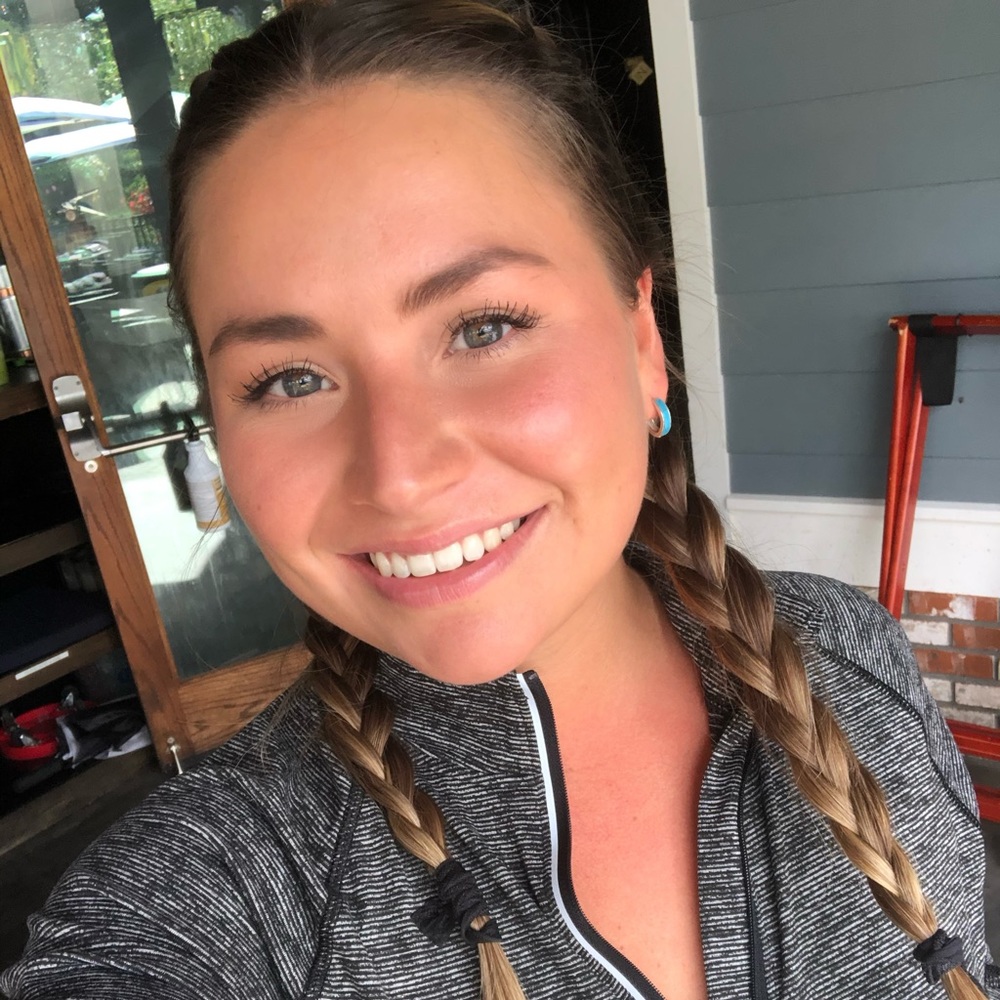Meet your Posher, Aimee